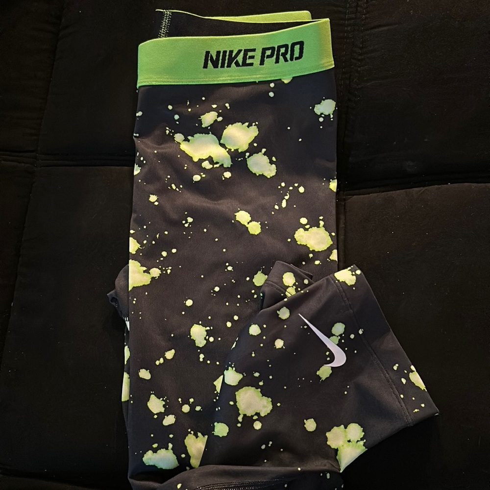 Girls XL Splatter paint leggings